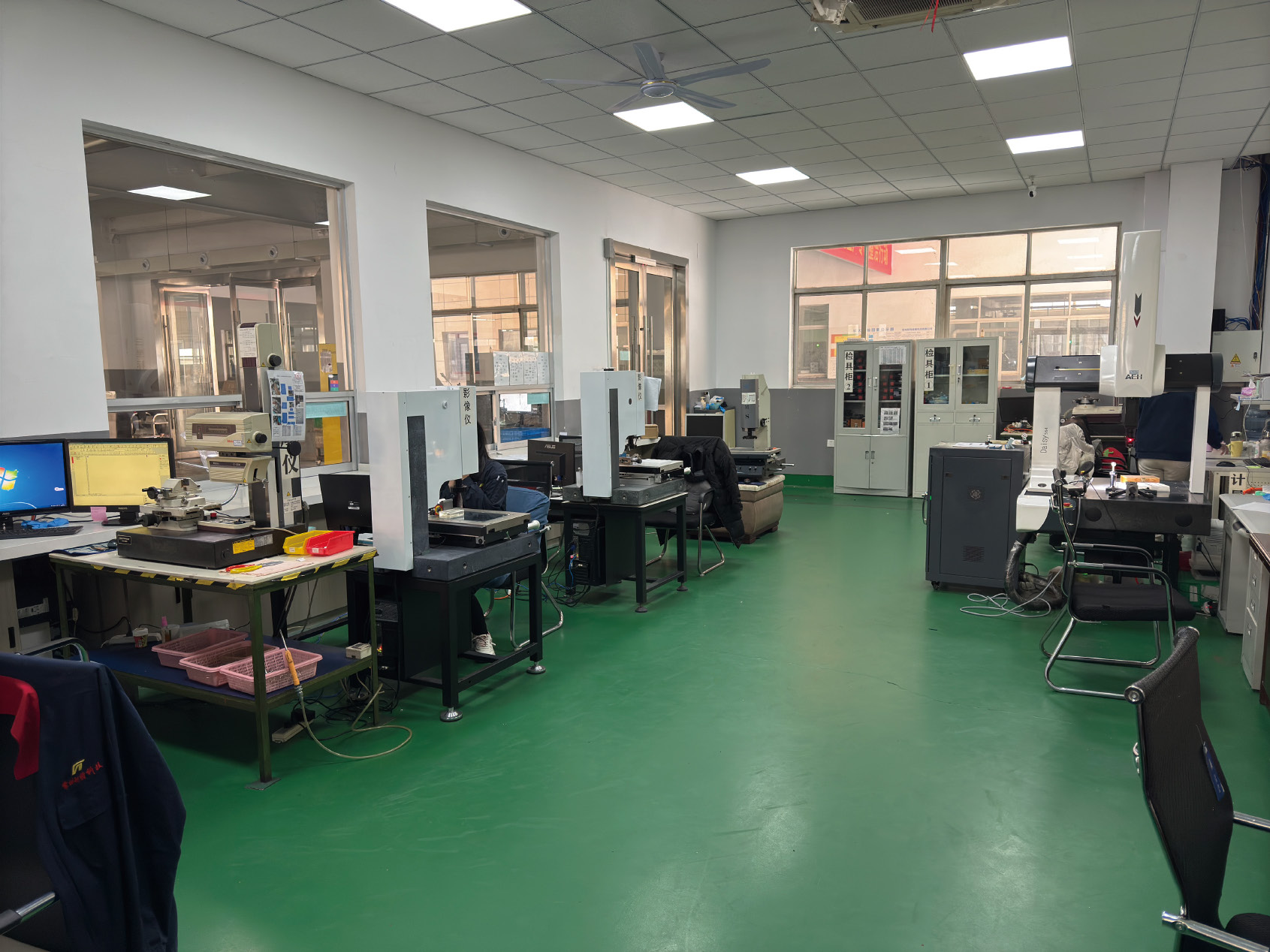 SZATech inspection room